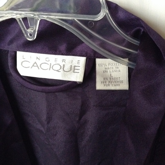 Cacique Robe - Picture 6 of 7